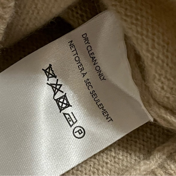 By Anthropologie 100% cashmere batwing sweater. 1X - Picture 4 of 14